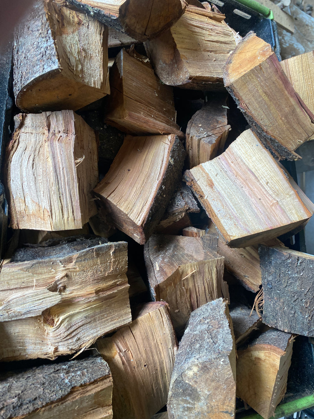Damson wood chunks. 4 kg