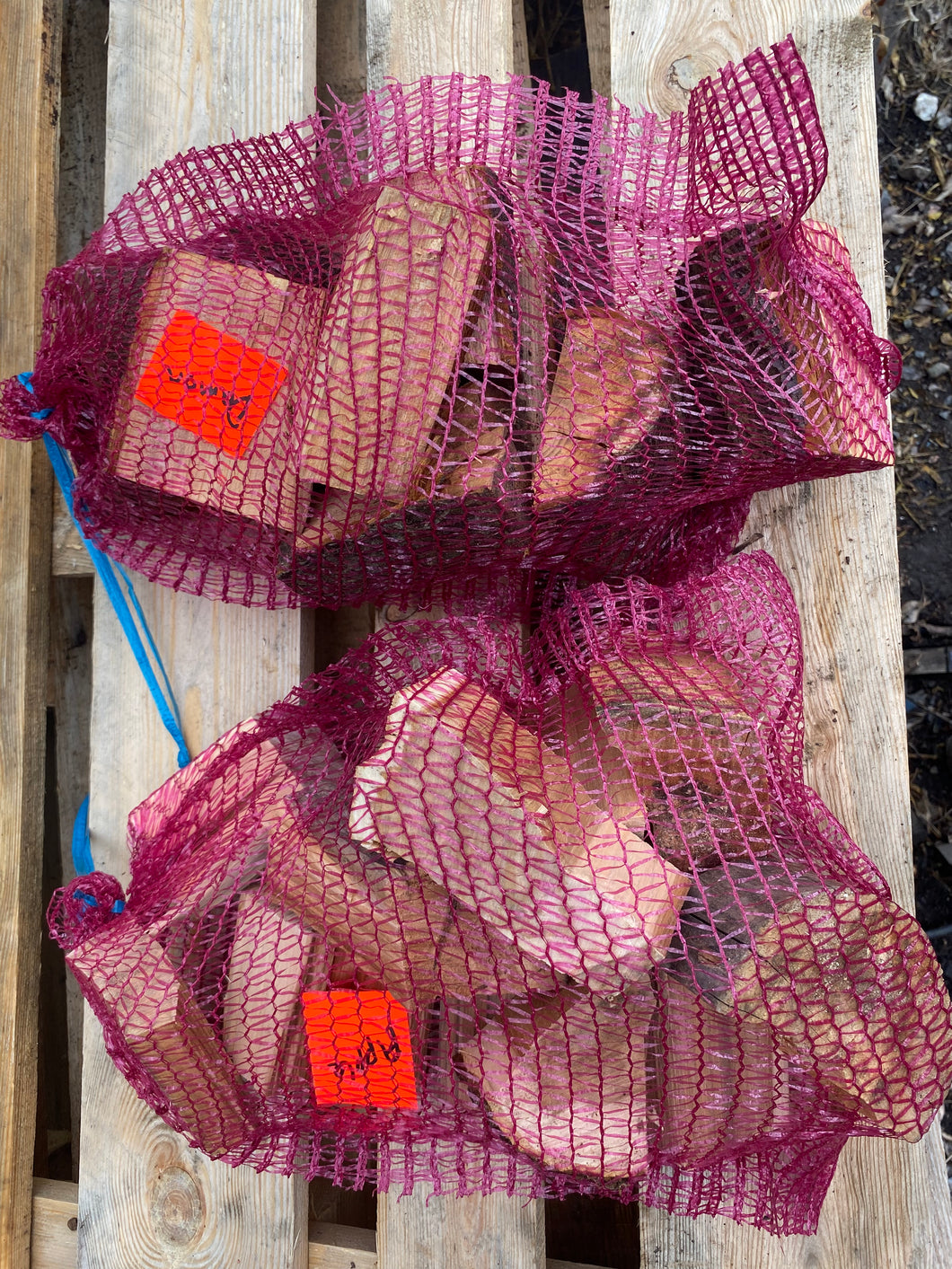 Fruit wood chunks,Apple  and Damon 6 kg