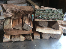 Load image into Gallery viewer, Split oak,oak logs 15 kg